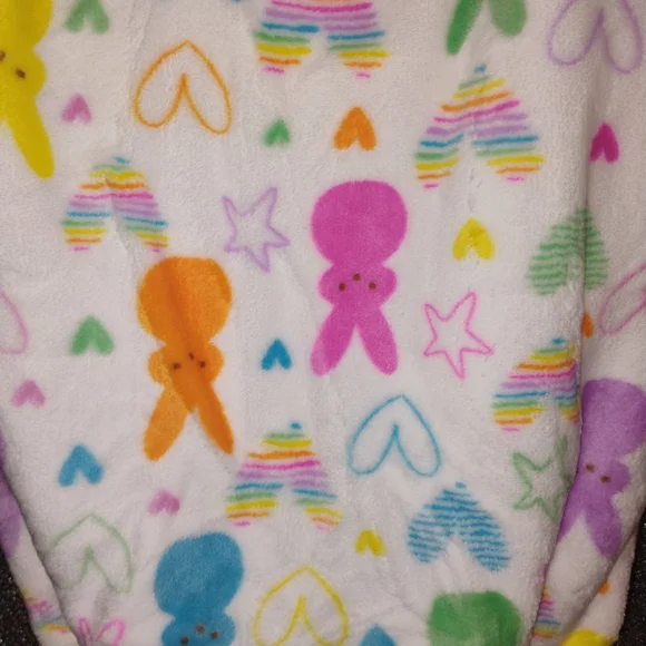 Multicolor Peeps Happy Easter Oversized Plush Throw - Picture 3 of 6